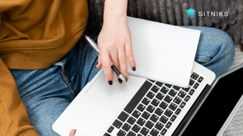 CRM систем SITNIKS CRM та Creatio